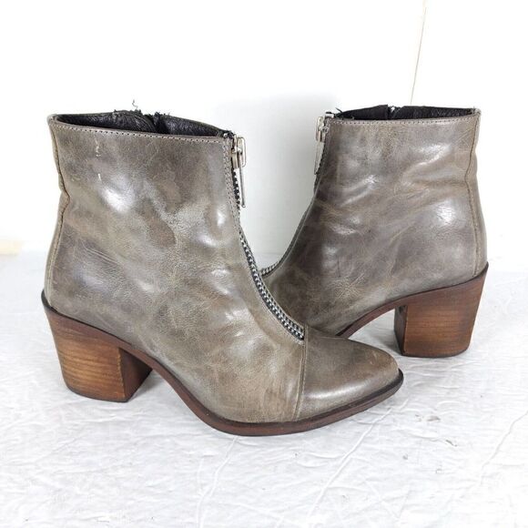 Freebird By Steven Women Claire US6 Gray Distressed Leather Zippers Heel Booties - Picture 8 of 12